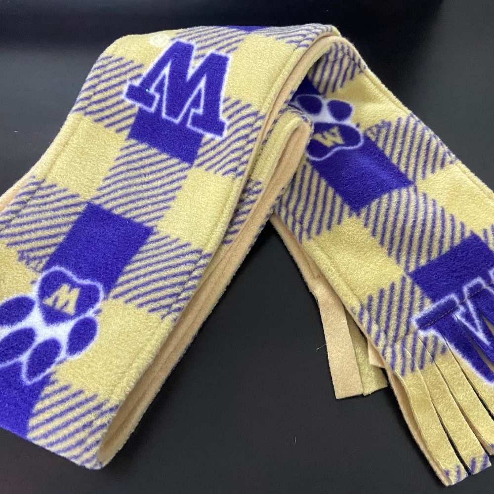 UW University of Washington Huskies Fleece Scarf